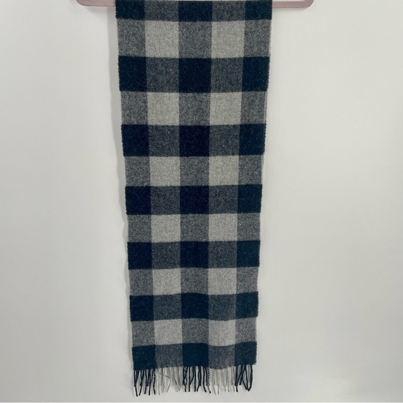 Cashmere Blend Wool Blend Buffalo Check Fringe Scarf 11.5" x 64.25" Outdoor - Picture 5 of 6